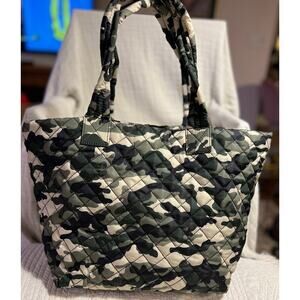NWTO Urban Expresssions Camo Breakaway Tote